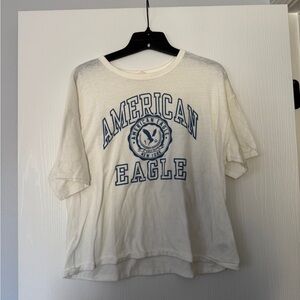 American Eagle Women’s White Tee